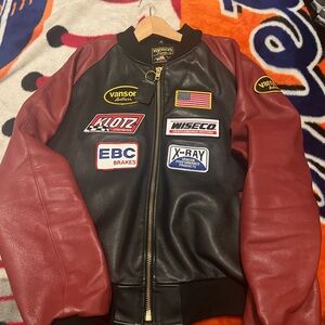 VANSON leather jacket mens size 50. This jacket fits like a US XL!